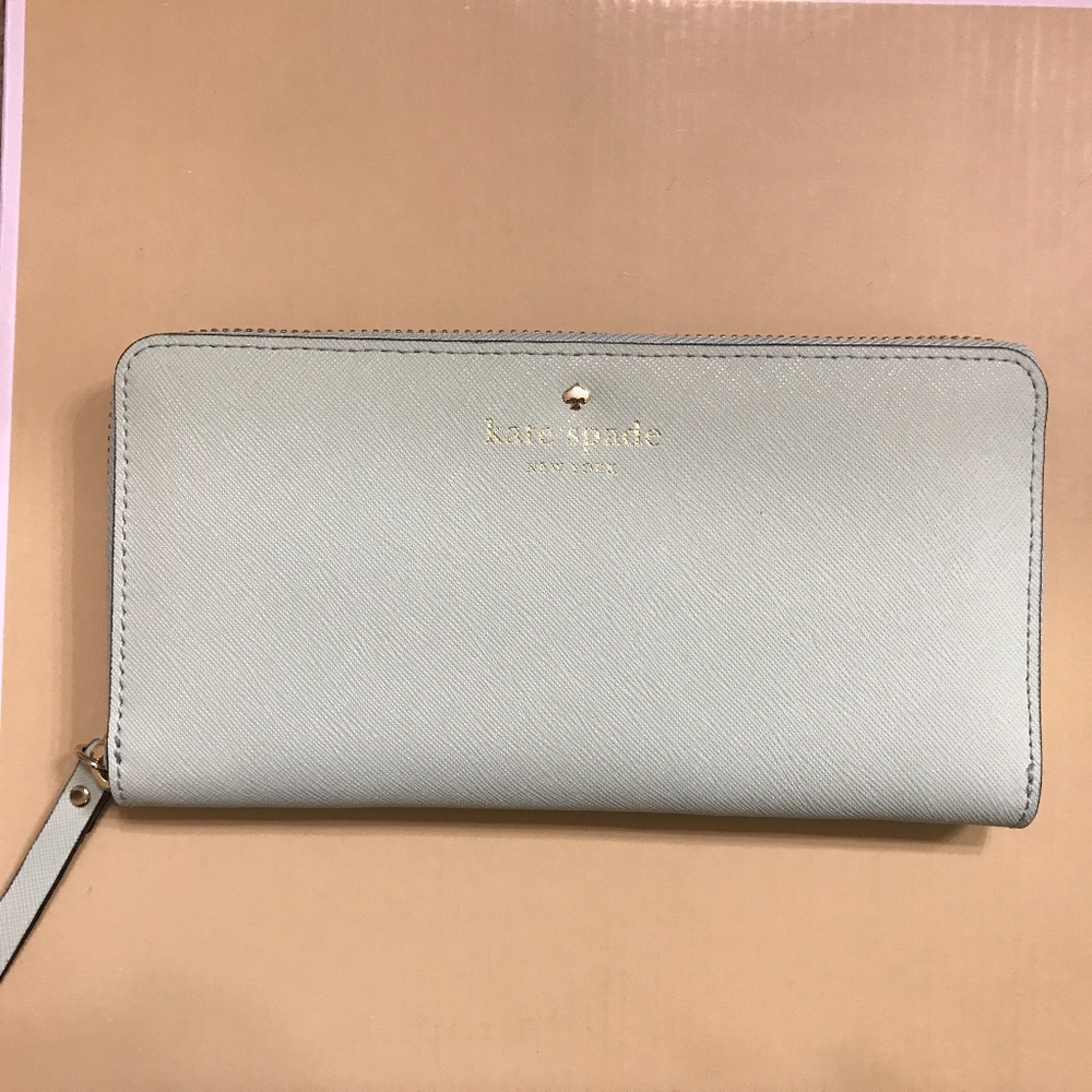 Kate Spade Mikas Pond Lacey Wallet in Mint Mojito